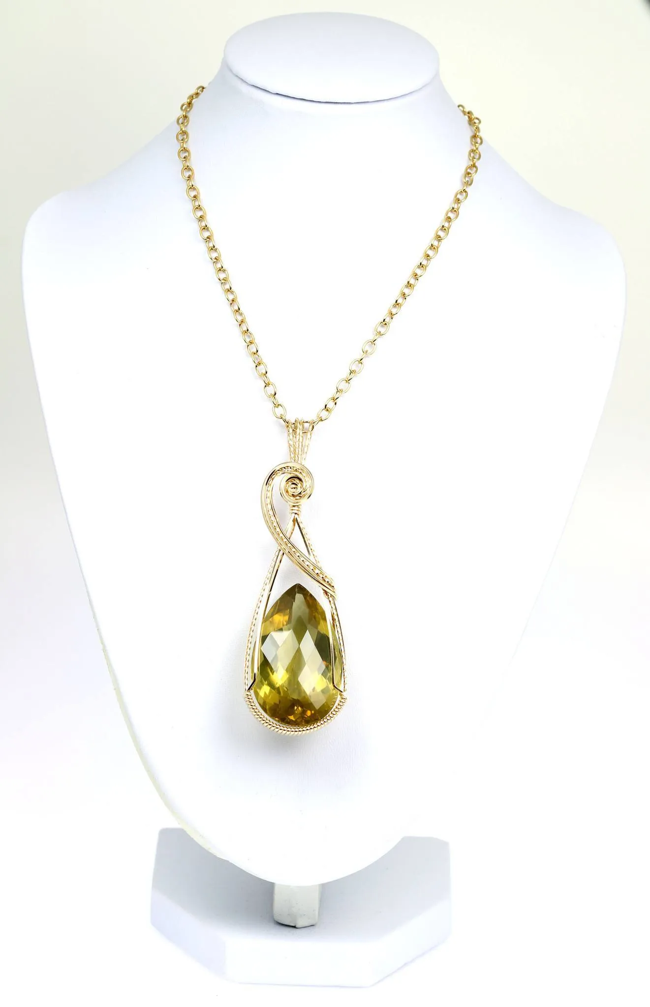 84.5 CT Green Gold Quartz 14K Gold-filled Wire Wrapped Pendant