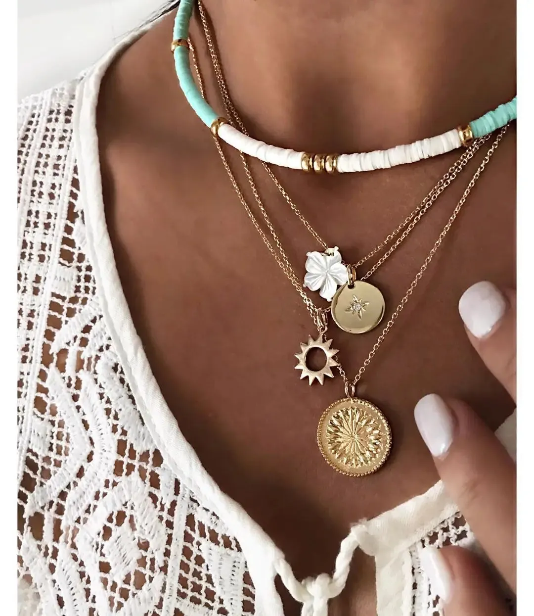 Bohemia Shell Star Pendant Layered Necklace - Ladies summer beach simple layered necklace featuring a soft clay shell star pendant chain - Charming gift for Women