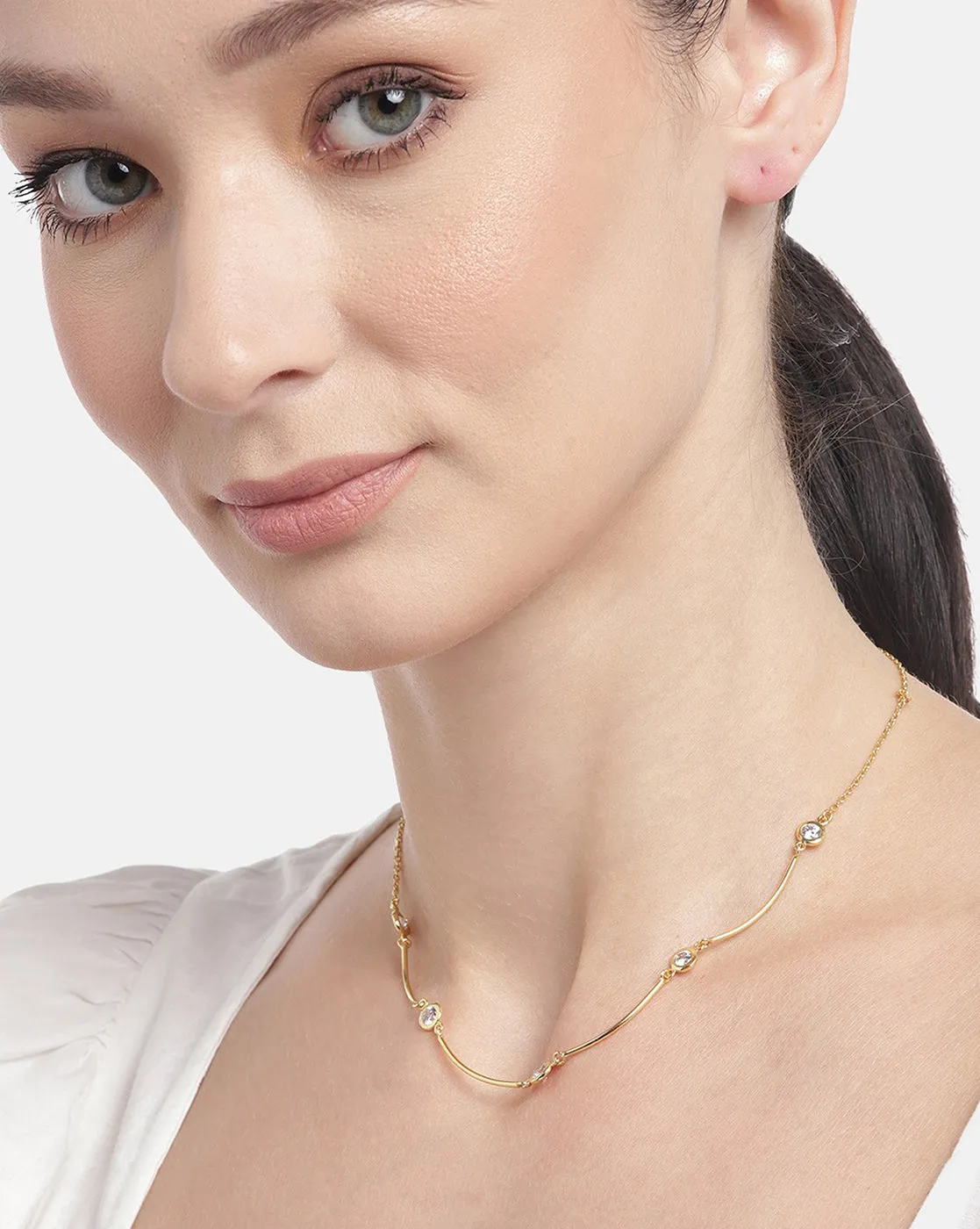 Carlton London 18Kt Gold Plated With Curve Bar Minimal Necklace