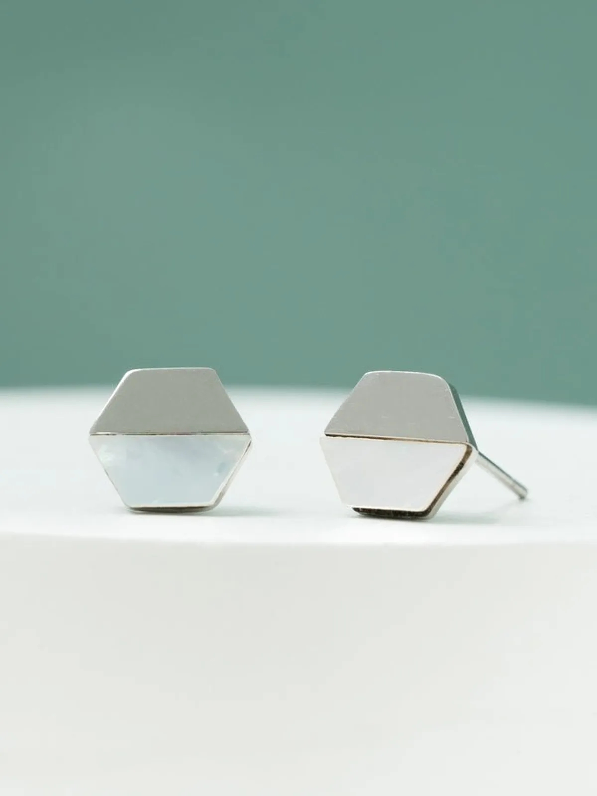 Dorothy Hexagon Shell Stud Earrings