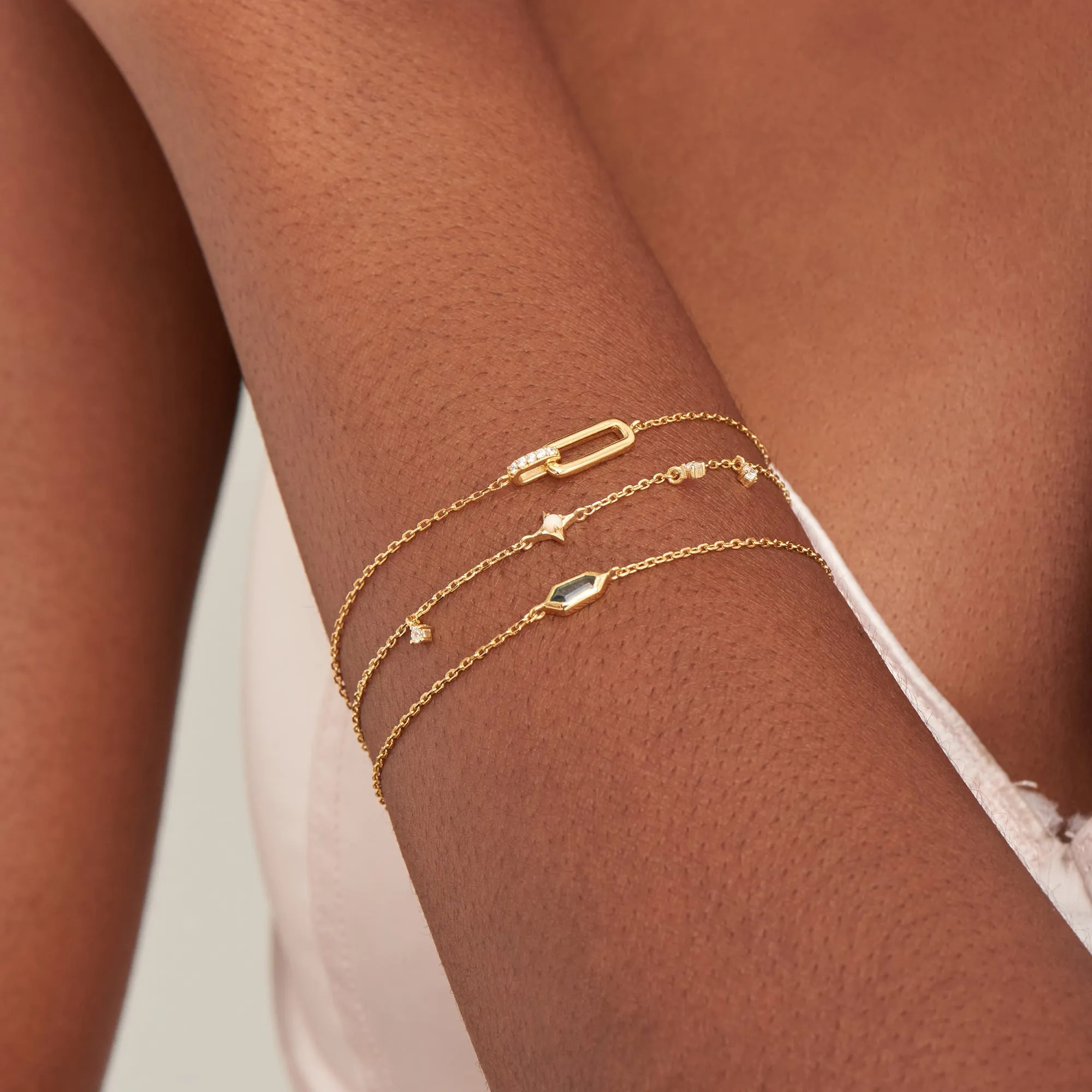 Gold Glam Interlock Bracelet