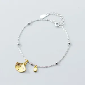 Promising Gold Leaf Bracelet