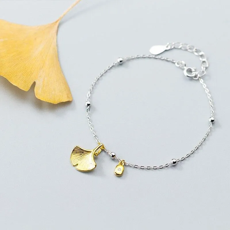 Promising Gold Leaf Bracelet