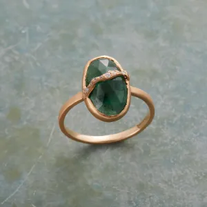 Sparkling Emerald Ring