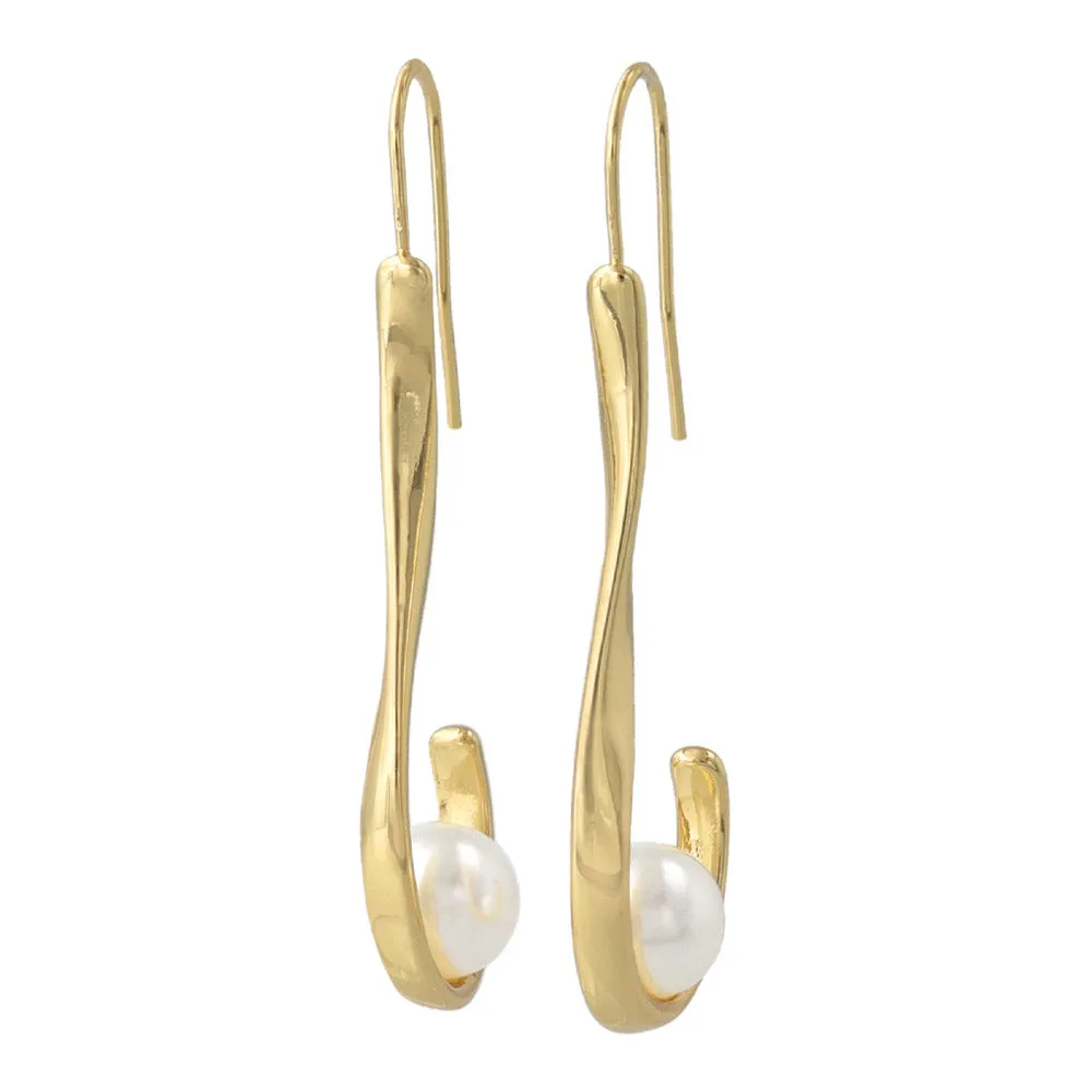 Twisty Curl Pearl Earrings